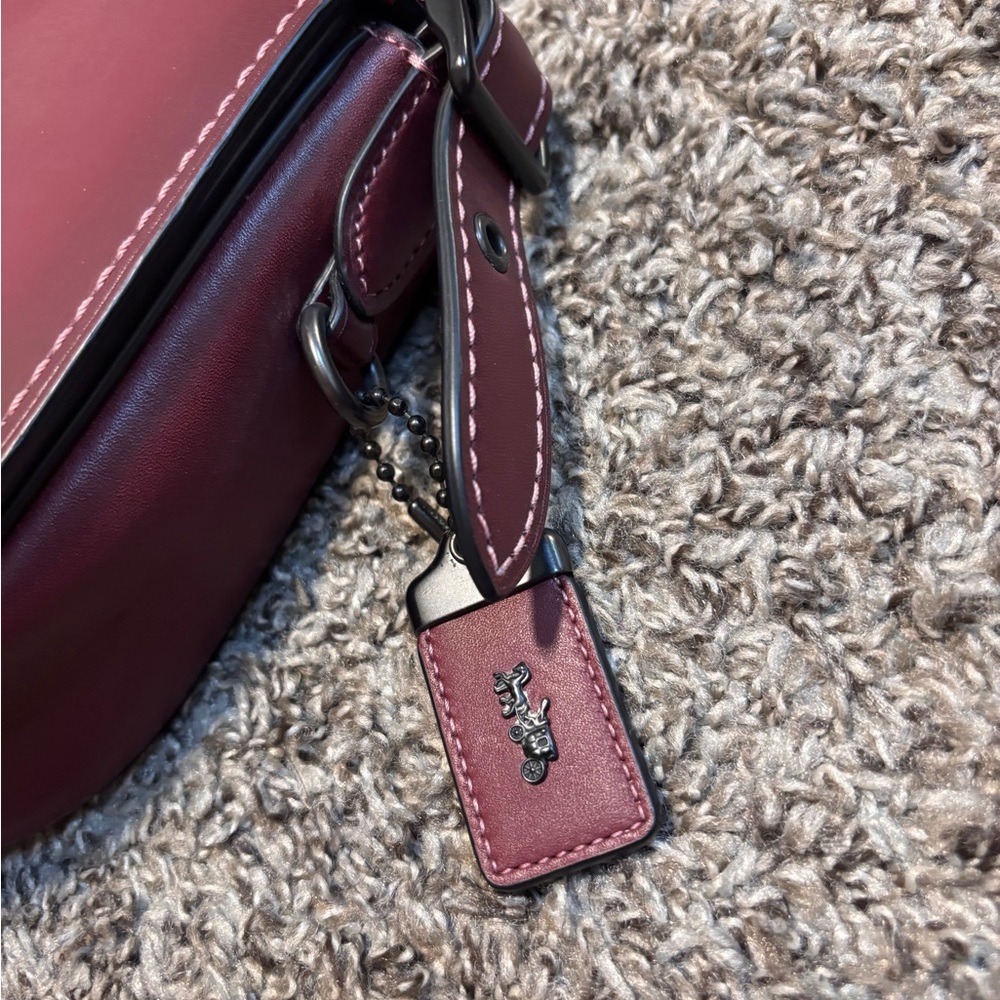 Coach 1941 Saddle Bag Glovetanned Leather Purse Oxblood 20115 Burgundy - Picture 6 of 9